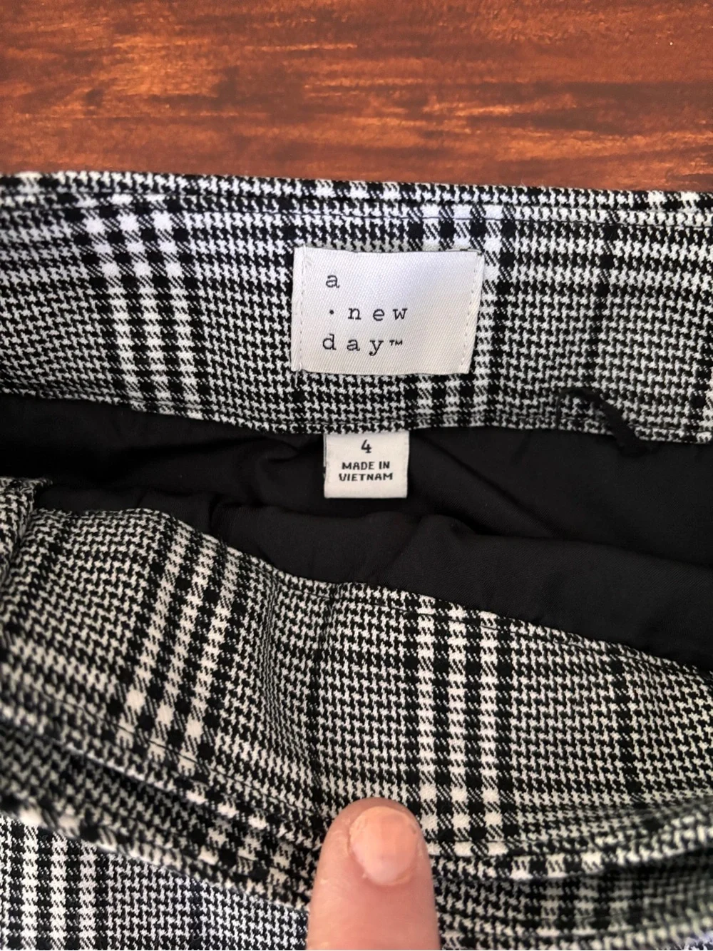 A New Day Mini Skirt Plaid Wrap Around Size 4